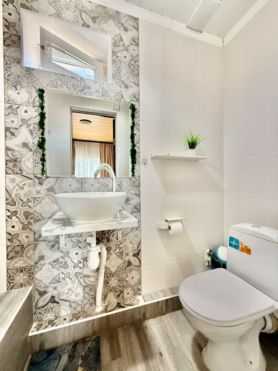 Фотографии номера Семейный номер в Гостевом доме Роза ветров Геленджик